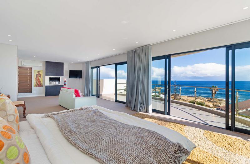 7 Bedroom Property for Sale in Llandudno Western Cape